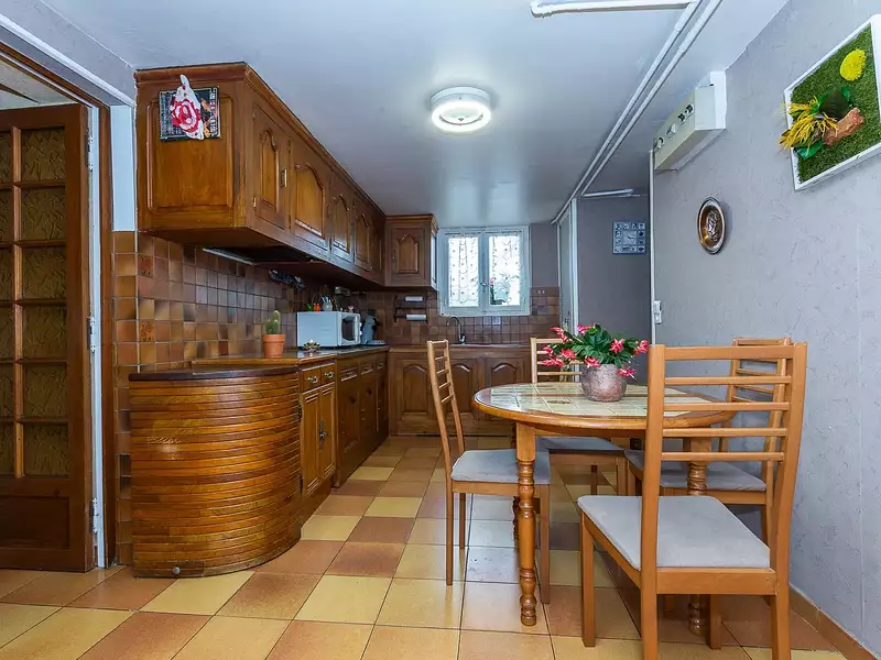 Maison, 176 m²