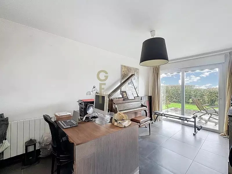 Maison, 158 m²
