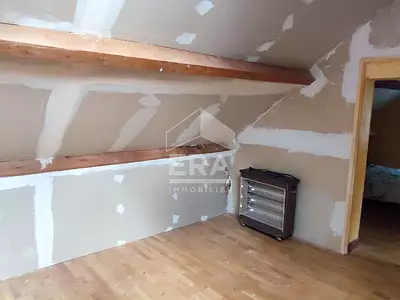 Maison, 255 m²