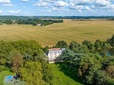 Maison, 1 000 m²