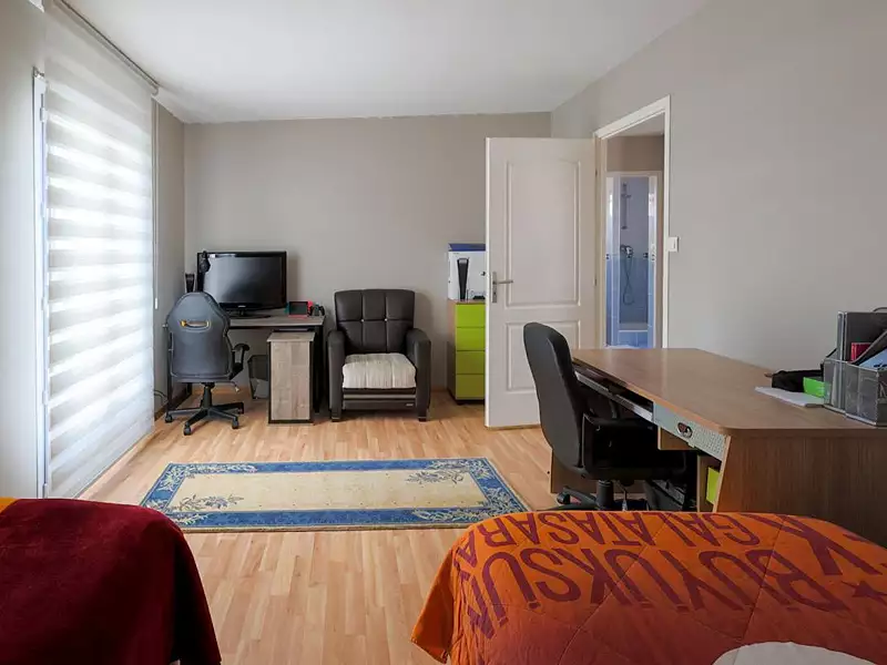 Maison, 182 m²