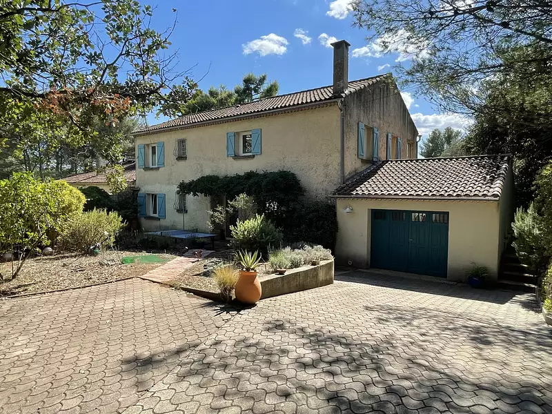 Maison, 163 m²