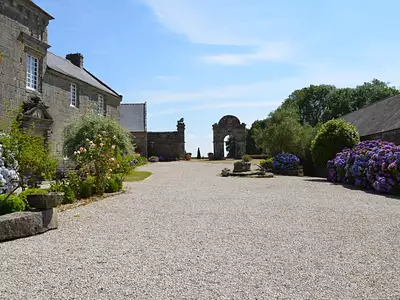Maison, 1 630 m²