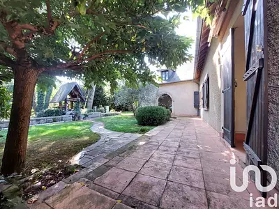 Maison, 389 m²