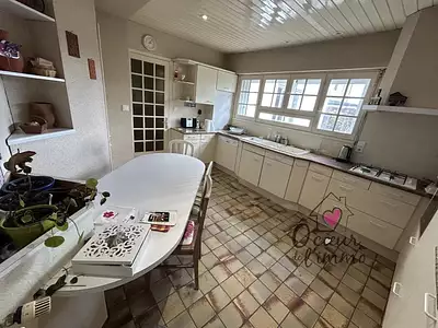 Maison, 253 m²