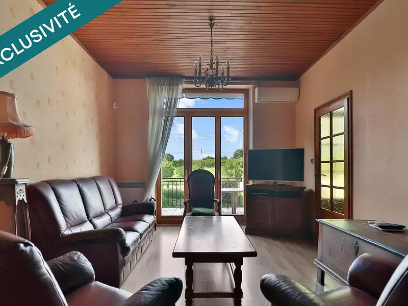 Maison, 217 m²