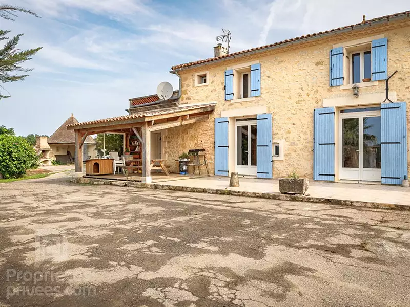 Maison, 280 m²