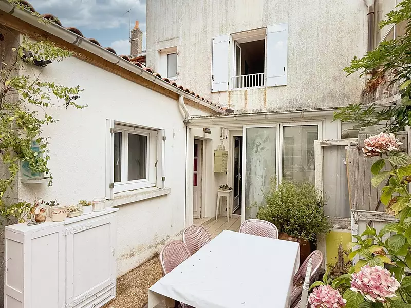Maison, 184 m²