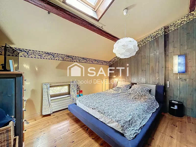 Maison, 166 m²