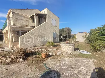 Maison, 166 m²
