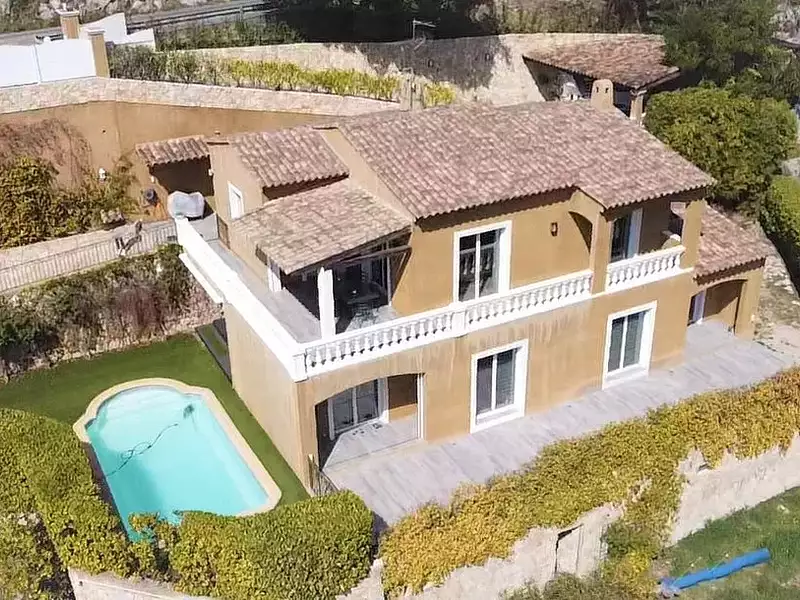 Maison, 286 m²