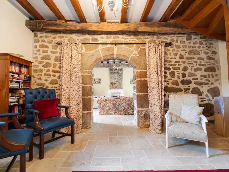 Maison, 222 m²