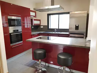 Maison, 230 m²