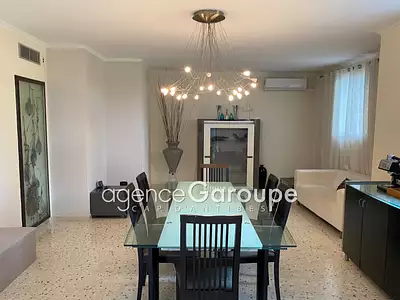 Maison, 300 m²