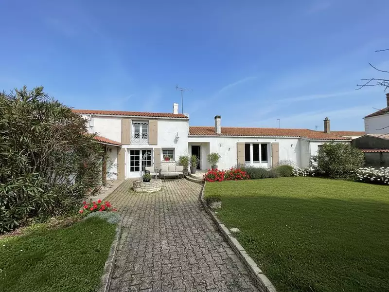 Maison, 136 m²