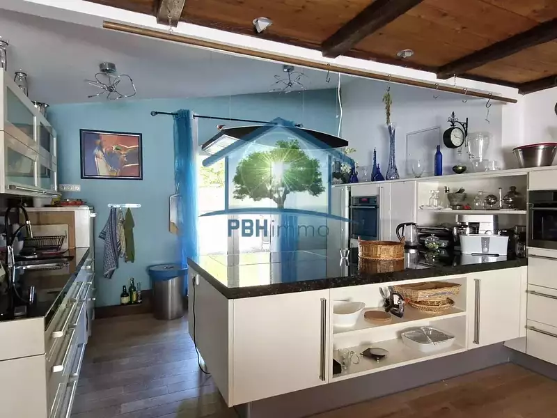 Maison, 202,9 m²