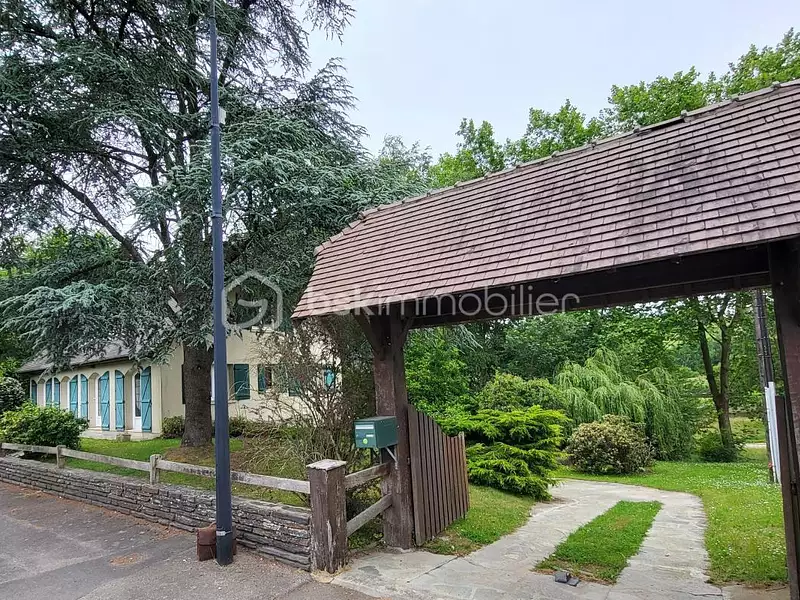 Maison, 153 m²