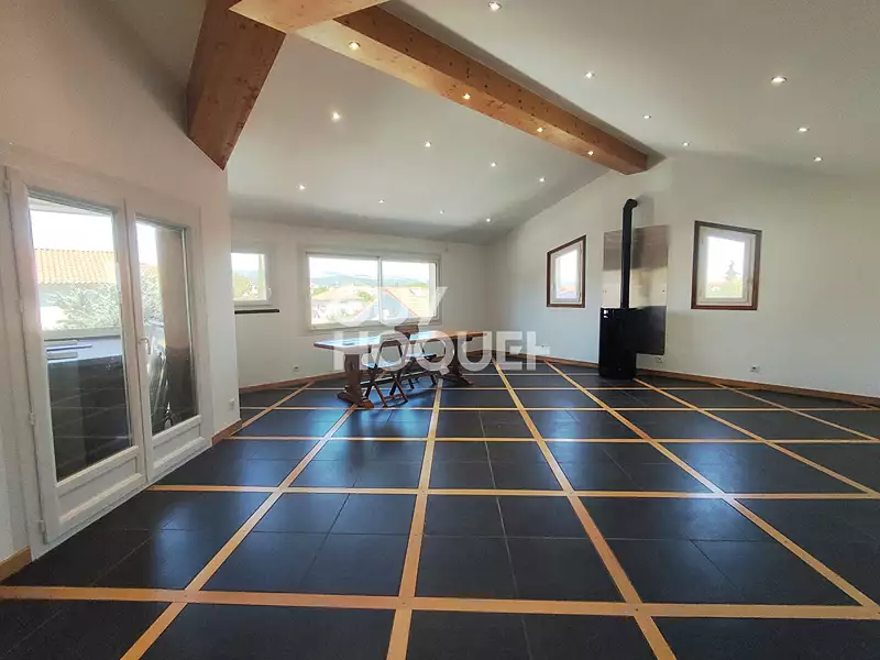 Appartement, 156,28 m²