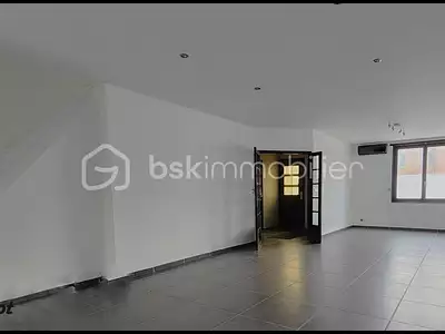 Maison, 247 m²