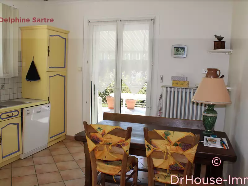 Maison, 216 m²