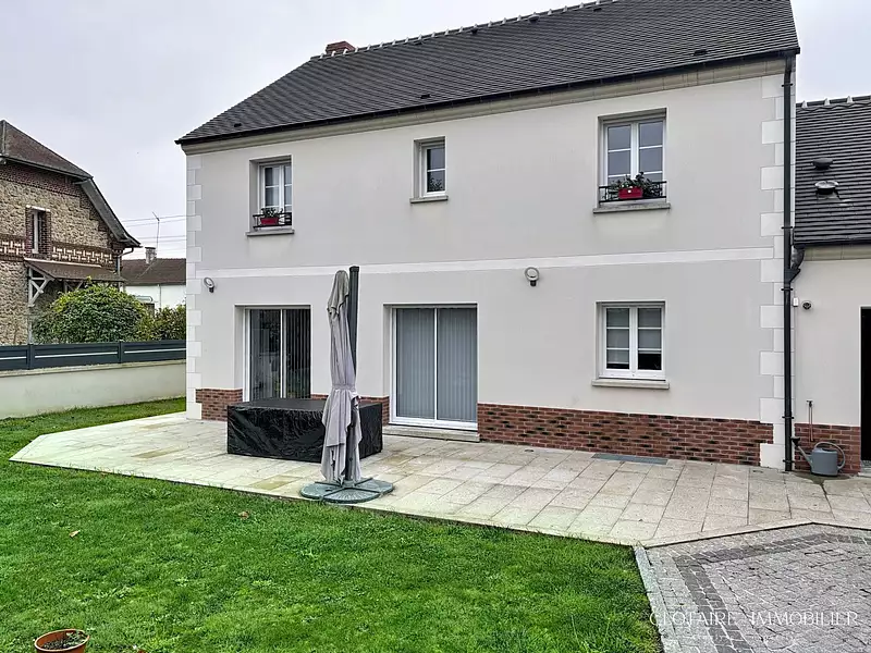 Maison, 155 m²