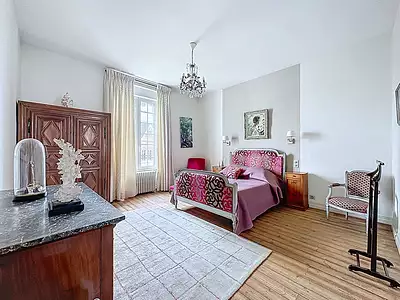Maison, 252 m²
