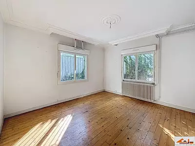 Immeuble, 150 m²