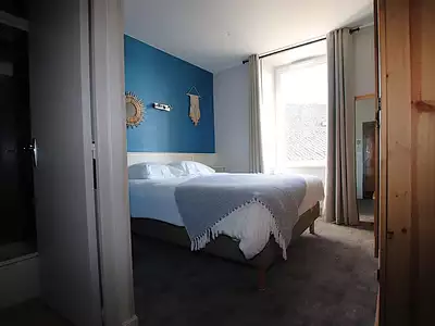 Maison, 1 300 m²