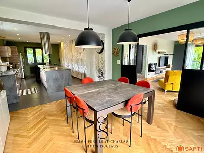 Maison, 201 m²