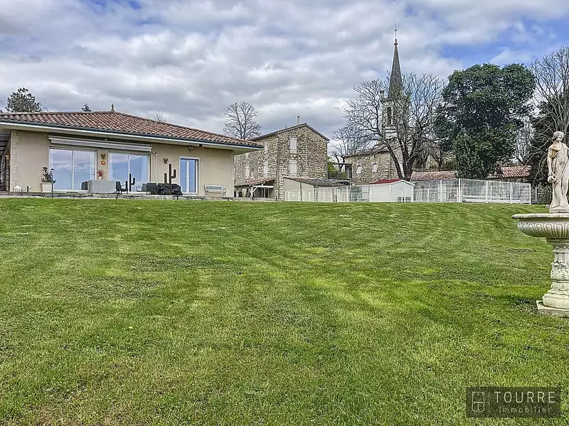 Maison, 559 m²