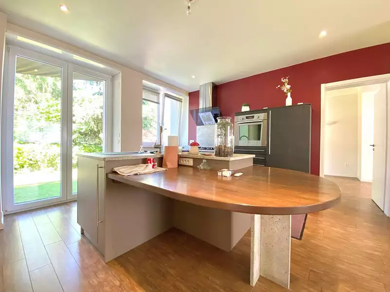 Maison, 167 m²