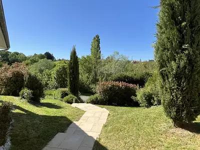 Maison, 180 m²