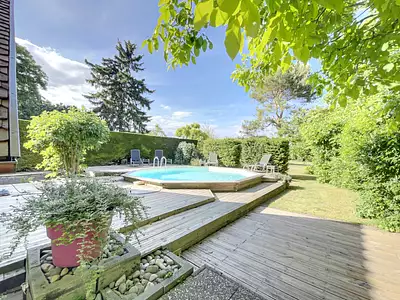 Maison, 250 m²