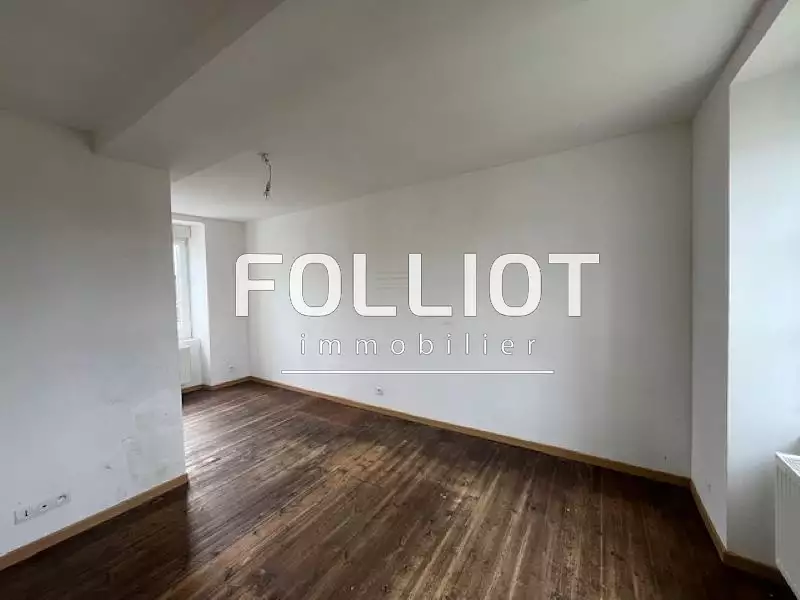 Maison, 77 m²