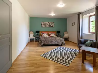Maison, 590 m²