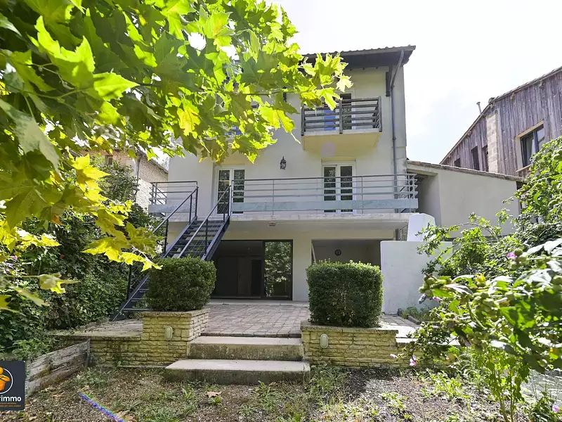 Maison, 175 m²