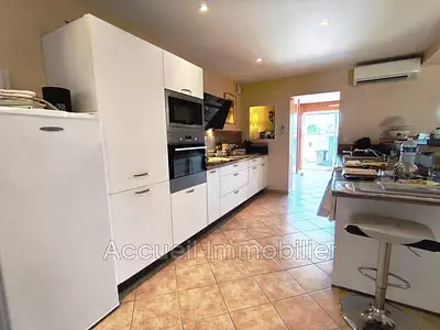 Maison, 105 m²