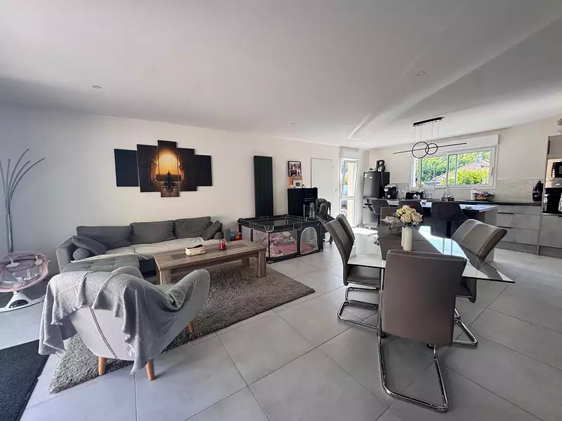 Maison, 125 m²