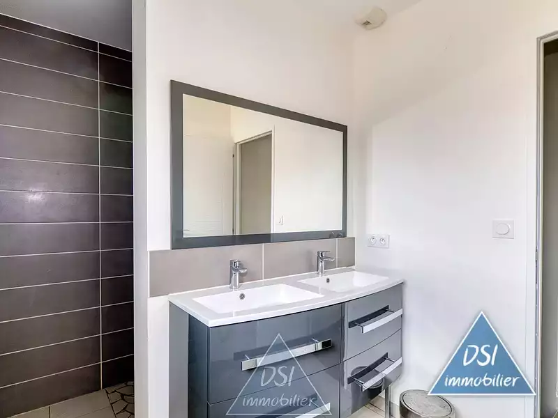 Maison, 122 m²