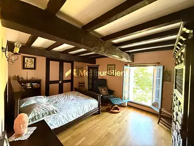 Maison, 248 m²