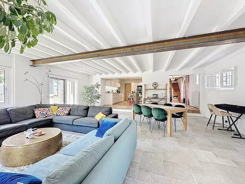 Maison, 260 m²