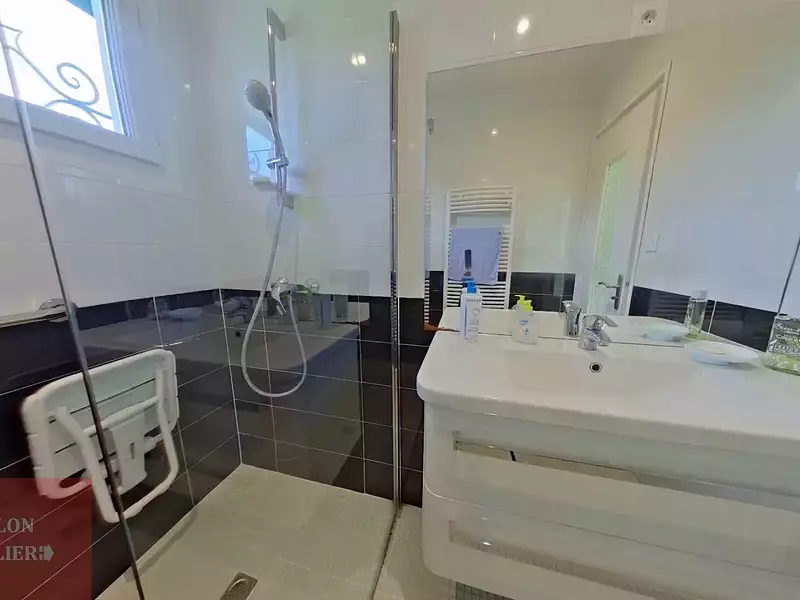 Maison, 90 m²