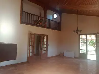 Maison, 170 m²