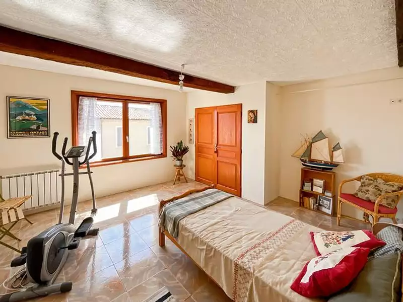 Maison, 174 m²