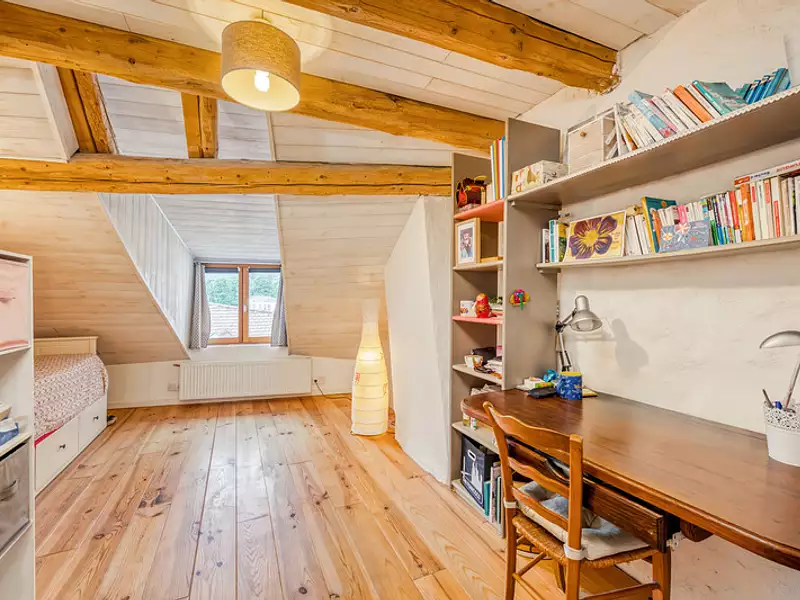 Maison, 280 m²