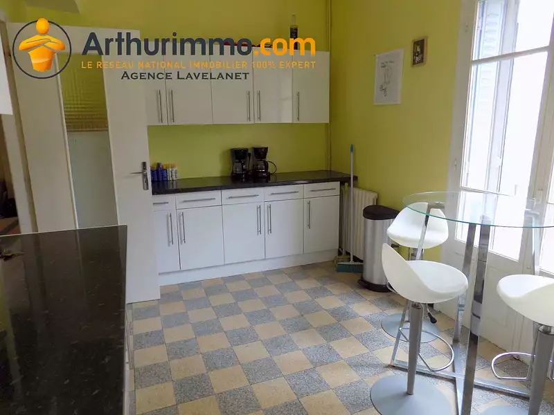 Maison, 215 m²