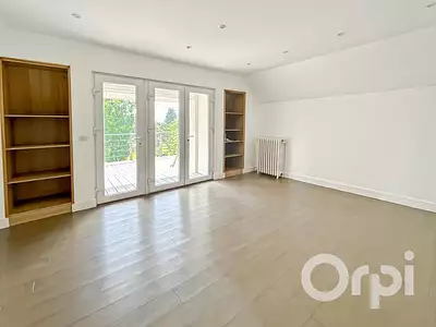 Maison, 231 m²