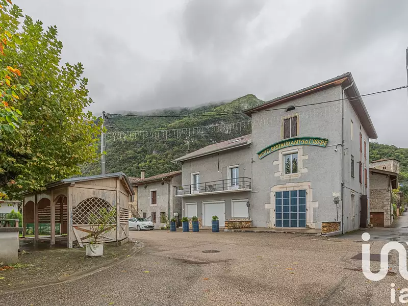 Immeuble, 400 m²