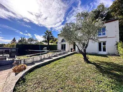 Maison, 146 m²