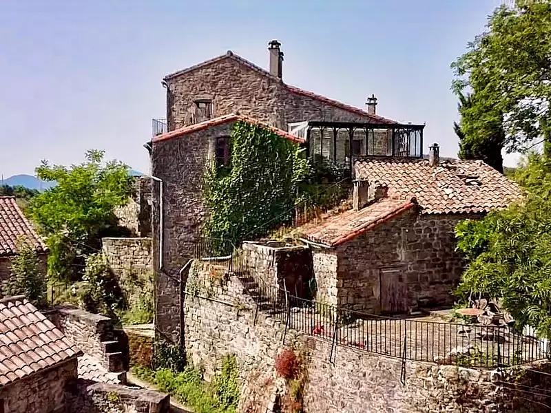 Maison, 240 m²